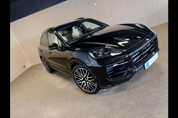 Porsche Cayenne 3.0 E-Hybrid SPORT DESIGN-PANORAMA-LUCHTV.-STOELEN 18 VOUDIG-NPR. € 154.306-NL AUTO-BTW