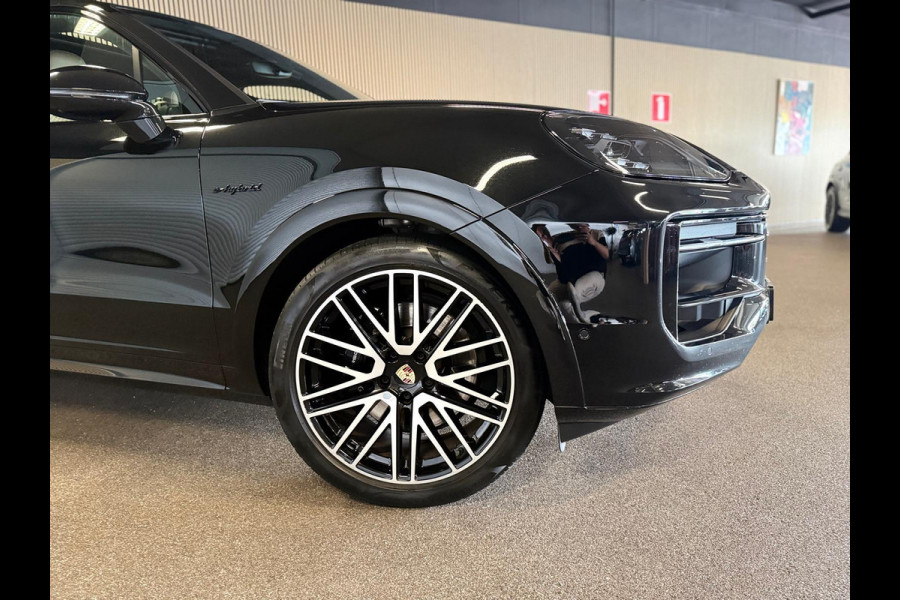 Porsche Cayenne 3.0 E-Hybrid SPORT DESIGN-PANORAMA-LUCHTV.-STOELEN 18 VOUDIG-NPR. € 154.306-NL AUTO-BTW