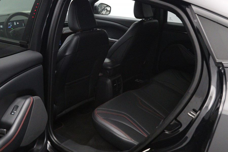 Ford Mustang Mach-E AWD 75 kWh 270 PK, SOH 95 %, Leder, Memory, Adap. Cruise Control, Winterpakket, Carplay, Camera