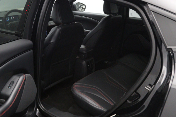 Ford Mustang Mach-E AWD 75 kWh 270 PK, SOH 95 %, Leder, Memory, Adap. Cruise Control, Winterpakket, Carplay, Camera