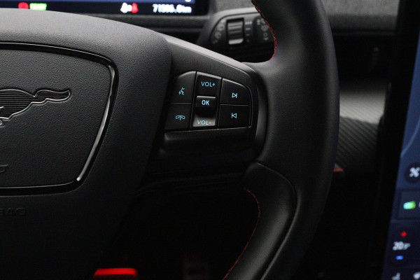 Ford Mustang Mach-E AWD 75 kWh 270 PK, SOH 95 %, Leder, Memory, Adap. Cruise Control, Winterpakket, Carplay, Camera