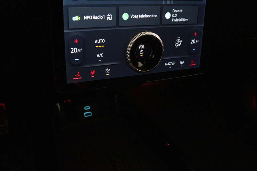 Ford Mustang Mach-E AWD 75 kWh 270 PK, SOH 95 %, Leder, Memory, Adap. Cruise Control, Winterpakket, Carplay, Camera