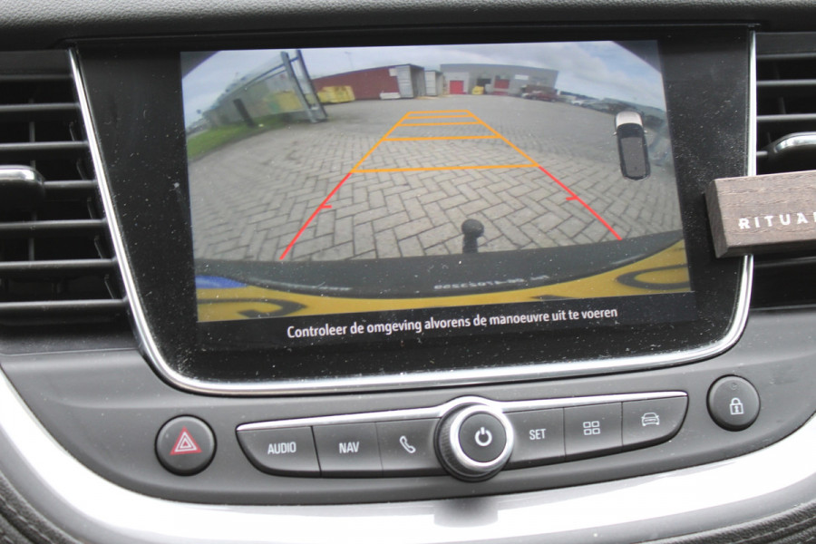 Opel Grandland X 1.2 Turbo Innovation NAP AUTOMAAT CAMERA LEDER TREKHAAK APPLE CAR PLAY ANDROID