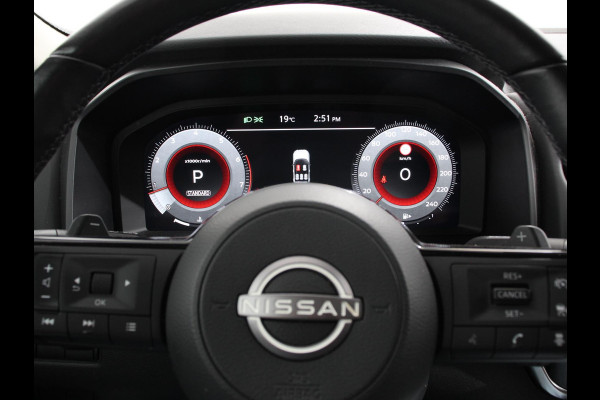 Nissan QASHQAI 1.3 MHEV Automaat N-Connecta Navigatie Apple Carplay/Android Auto Dab Led Camera 360 Adaptive Cruise control Stoelverwarming Climate Control Lichtmetalen velgen