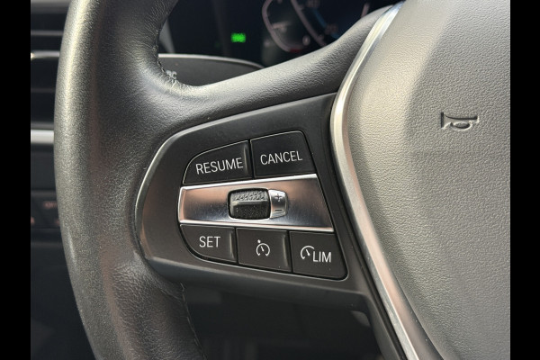 BMW 3 Serie Touring 330e Business Edition Plus | Vol leder | Elektr. trekhaak | Harman/Kardon