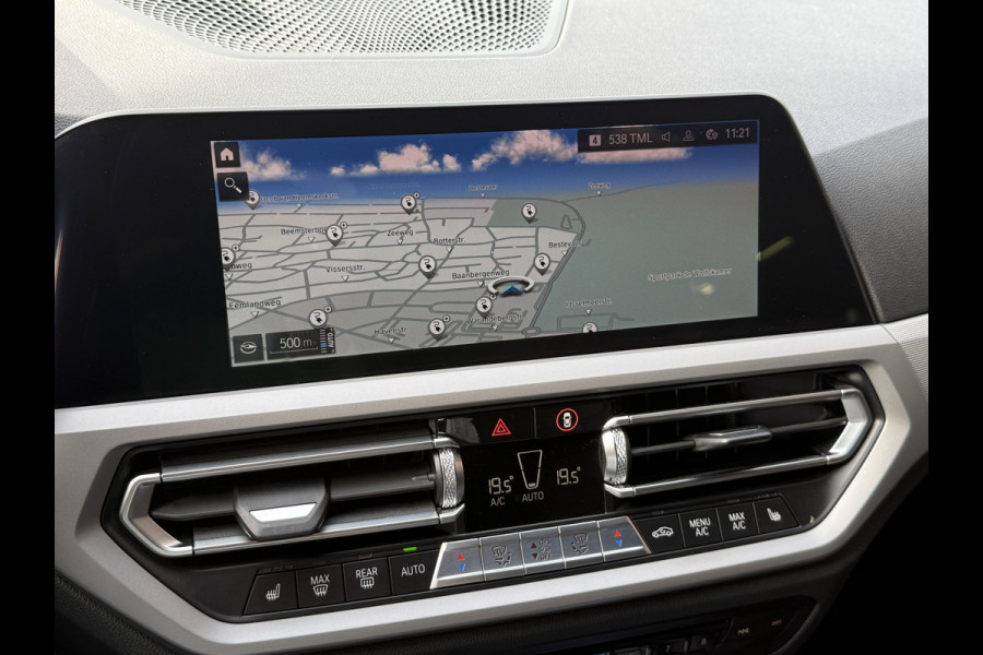 BMW 3 Serie Touring 330e Business Edition Plus | Vol leder | Elektr. trekhaak | Harman/Kardon