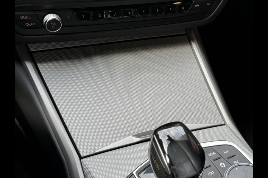 BMW 3 Serie Touring 330e Business Edition Plus | Vol leder | Elektr. trekhaak | Harman/Kardon