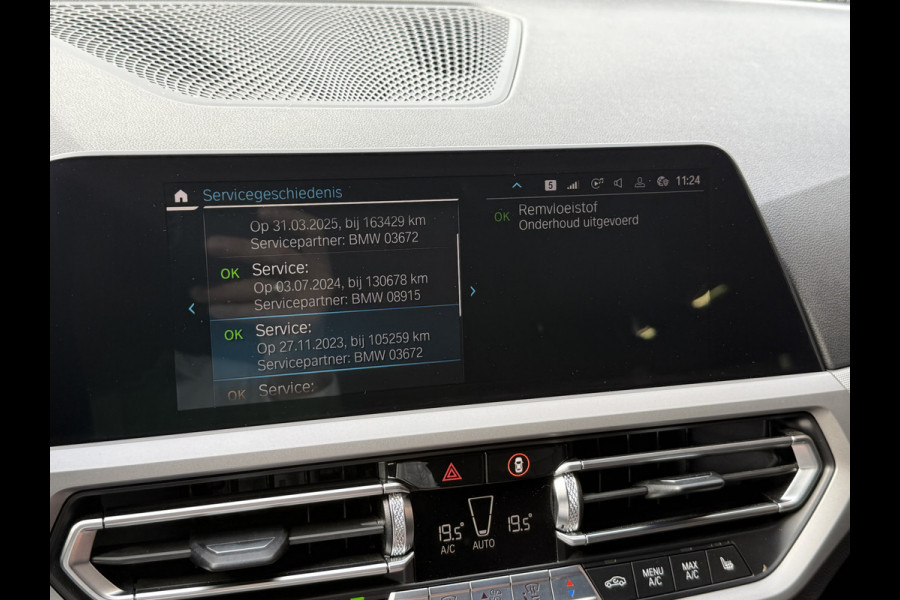 BMW 3 Serie Touring 330e Business Edition Plus | Vol leder | Elektr. trekhaak | Harman/Kardon
