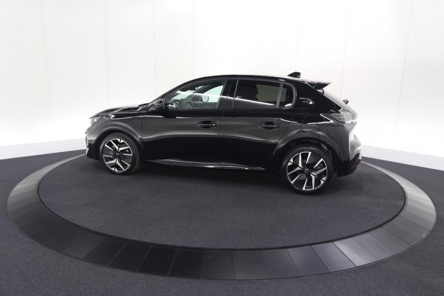 Peugeot 208 1.2 Hybrid 145 e-DCS6 GT | Alcantara Pakket | Camera | Apple Carplay | Stoelverwarming