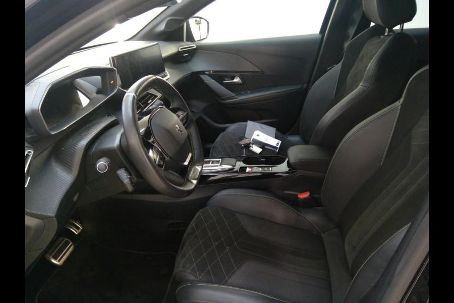 Peugeot e-208 EV GT Pack 50 kWh Verwacht! | SOH 94,3 % | Navigatie | Parkeersensoren |