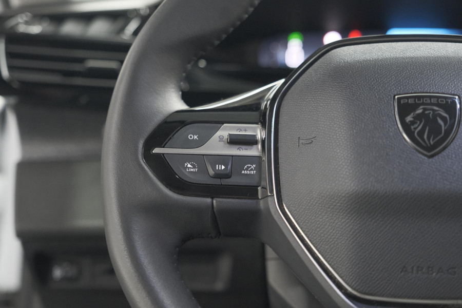 Peugeot 408 1.2 Hybrid 136 e-DCS6 Allure | 360 Camera | Adaptieve Cruise Control | Navigatie