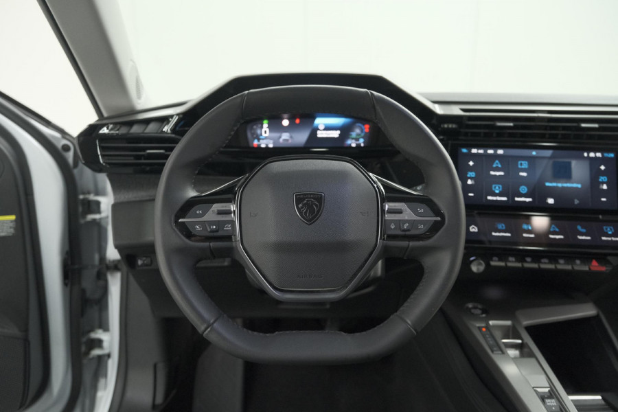 Peugeot 408 1.2 Hybrid 136 e-DCS6 Allure | 360 Camera | Adaptieve Cruise Control | Navigatie