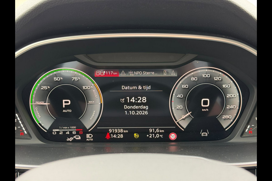 Audi Q3 45 TFSI e Advanced edition | Stoelverwarming | Navigatie | Parkeersensoren | Adaptive Cruise Control | Matrix LED | DAB | Parkeersensoren | Nanograu | SOH 95%