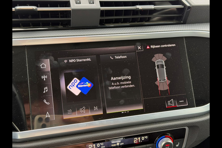Audi Q3 45 TFSI e Advanced edition | Stoelverwarming | Navigatie | Parkeersensoren | Adaptive Cruise Control | Matrix LED | DAB | Parkeersensoren | Nanograu | SOH 95%