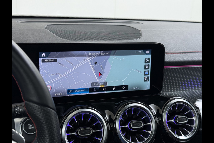 Mercedes-Benz EQB 250 AMG Pano-Dak 7-Pers.Leer/Alcantara Night Line Adap.Cruise Head-Up Display Lmv 20"Premium plus SOH 95% Elek.Stoelen+Memory+Ve Actieve park-assist Licht en zichtpakket 7-Persoons Led Privacy Glas DAB 1e Eigenaar Dealeronderhouden Origineel Nederlandse Auto
