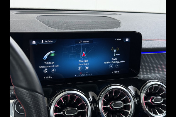 Mercedes-Benz EQB 250 AMG Pano-Dak 7-Pers.Leer/Alcantara Night Line Adap.Cruise Head-Up Display Lmv 20"Premium plus SOH 95% Elek.Stoelen+Memory+Ve Actieve park-assist Licht en zichtpakket 7-Persoons Led Privacy Glas DAB 1e Eigenaar Dealeronderhouden Origineel Nederlandse Auto