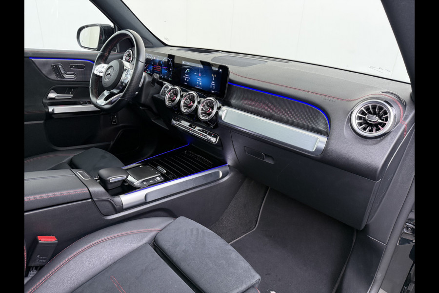 Mercedes-Benz EQB 250 AMG Pano-Dak 7-Pers.Leer/Alcantara Night Line Adap.Cruise Head-Up Display Lmv 20"Premium plus SOH 95% Elek.Stoelen+Memory+Ve Actieve park-assist Licht en zichtpakket 7-Persoons Led Privacy Glas DAB 1e Eigenaar Dealeronderhouden Origineel Nederlandse Auto
