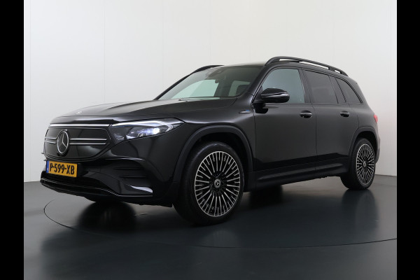 Mercedes-Benz EQB 250 AMG Pano-Dak 7-Pers.Leer/Alcantara Night Line Adap.Cruise Head-Up Display Lmv 20"Premium plus SOH 95% Elek.Stoelen+Memory+Ve Actieve park-assist Licht en zichtpakket 7-Persoons Led Privacy Glas DAB 1e Eigenaar Dealeronderhouden Origineel Nederlandse Auto
