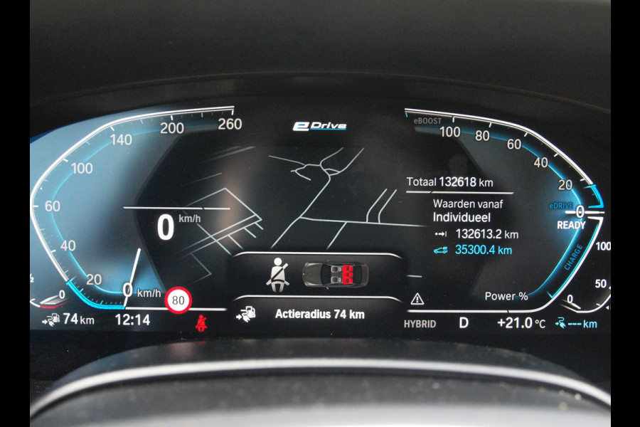 BMW 5 Serie Touring 530e Business Edition Plus | M-Pakket | Head-Up Display | LED-Laser | Camera | Sfeerverlichting | ACC | NL-Auto |
