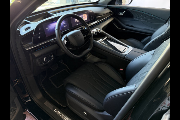 Omoda 9 OMODA 9 PREMIUM AWD 538 PK | LUXE PHEV SUV | 145 KM ELEKTRISCH | ONGEBRUIKTE NIEUWE AUTO 4WD 4X4