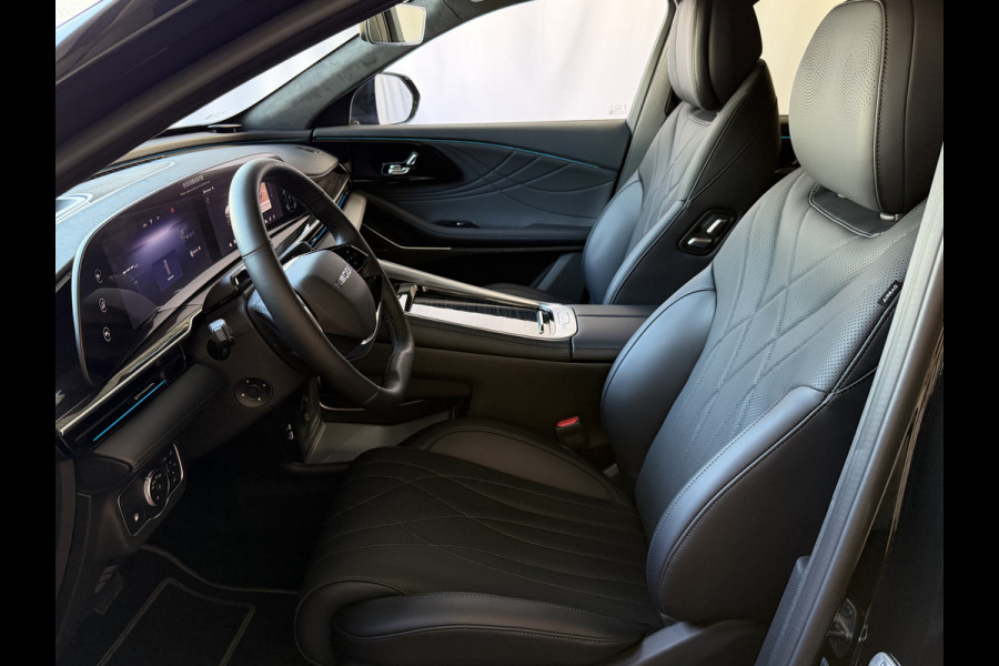 Omoda 9 OMODA 9 PREMIUM AWD 538 PK | LUXE PHEV SUV | 145 KM ELEKTRISCH | ONGEBRUIKTE NIEUWE AUTO 4WD 4X4