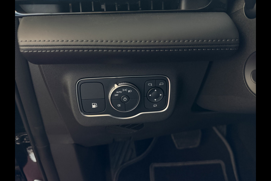 Omoda 9 OMODA 9 PREMIUM AWD 538 PK | LUXE PHEV SUV | 145 KM ELEKTRISCH | ONGEBRUIKTE NIEUWE AUTO 4WD 4X4