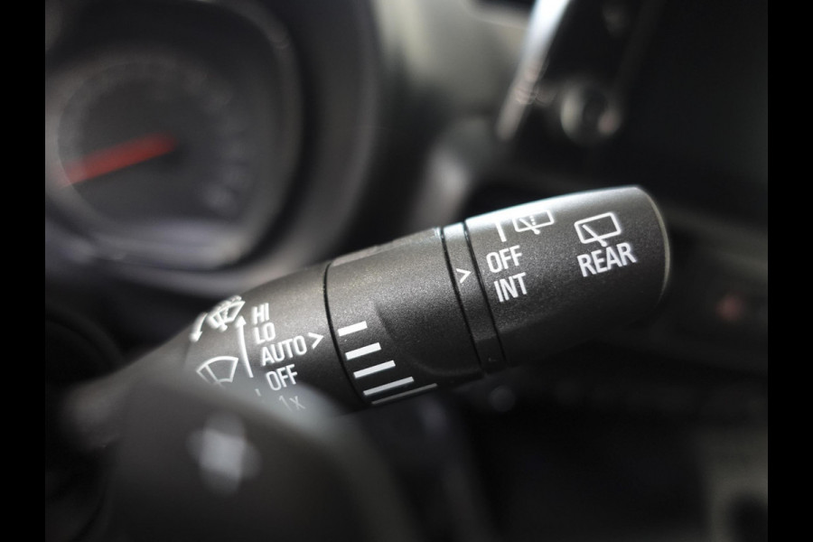 Opel Combo 1.5D Automaat L1H1 Edition Airco Apple Carplay/Android Auto Cruise Control Trekhaak