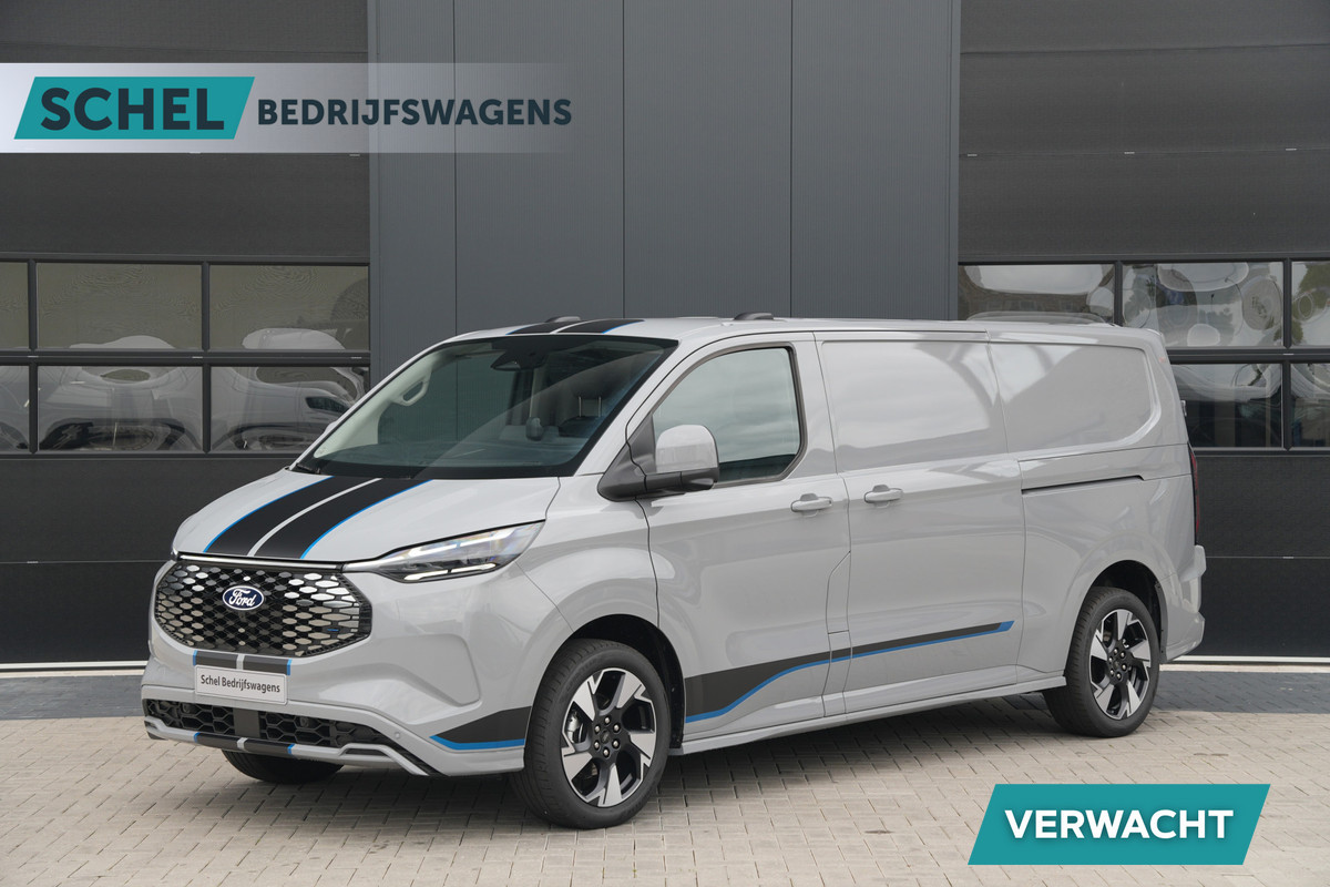 Ford E-Transit Custom 340 L2H1 Sport 71 kWh 218pk - 2x Schuif - ACC - B&O - Navi - Stoel/Stuurverwarming - 360 Camera - Trekhaak - Rijklaar