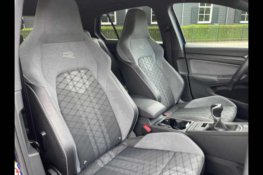 Volkswagen Golf 1.5 TSI R-Line Virtual Camra IQ Light Matrix LED