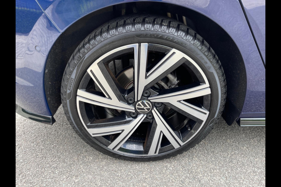 Volkswagen Golf 1.5 TSI R-Line Virtual Camra IQ Light Matrix LED