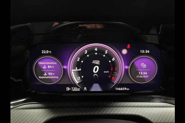 Volkswagen Golf 1.5 TSI R-Line Virtual Camra IQ Light Matrix LED