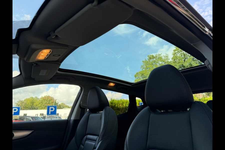 Nissan QASHQAI 1.3 DIG-T Premium Edition - Panodak - Leder - Navi - Trekhaak - Org.NL