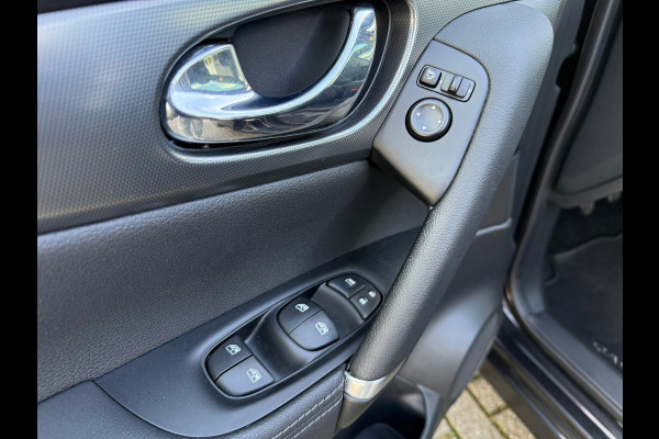 Nissan QASHQAI 1.3 DIG-T Premium Edition - Panodak - Leder - Navi - Trekhaak - Org.NL