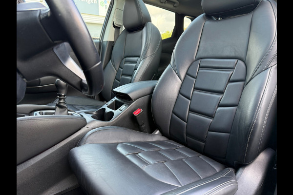 Nissan QASHQAI 1.3 DIG-T Premium Edition - Panodak - Leder - Navi - Trekhaak - Org.NL