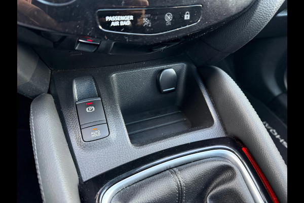 Nissan QASHQAI 1.3 DIG-T Premium Edition - Panodak - Leder - Navi - Trekhaak - Org.NL