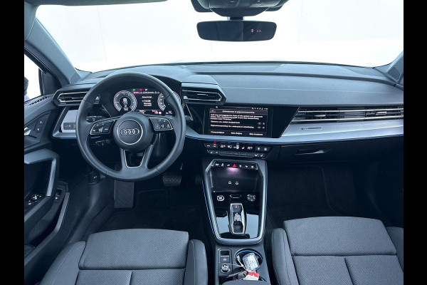 Audi A3 Sportback 40 TFSI e Advanced edition 204 pk S-tronic | Verlengde garantie | Navigatie | Parkeersensoren (Park assist) | Achteruitrijcamera | Adaptieve cruise control |