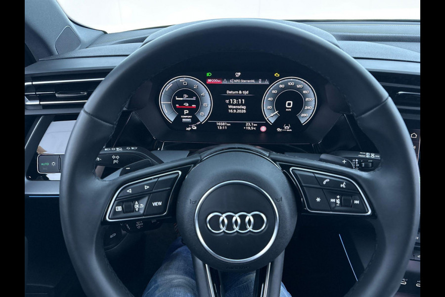 Audi A3 Sportback 40 TFSI e Advanced edition 204 pk S-tronic | Verlengde garantie | Navigatie | Parkeersensoren (Park assist) | Achteruitrijcamera | Adaptieve cruise control |