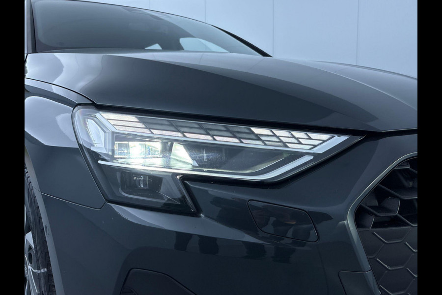 Audi A3 Sportback 40 TFSI e Advanced edition 204 pk S-tronic | Verlengde garantie | Navigatie | Parkeersensoren (Park assist) | Achteruitrijcamera | Adaptieve cruise control |