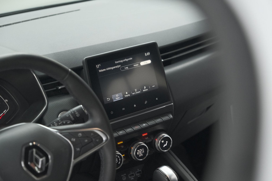 Renault Clio TCe 130 EDC Intens | 360 Camera | Apple Carplay | Parkeersensoren | Climate Control