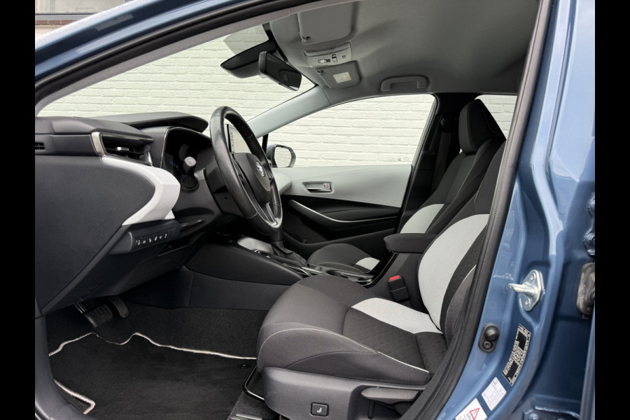 Toyota Corolla Touring Sports 1.8 Hybrid Dynamic | ACC | CarPlay | Camera | Keyless | 17 inch
