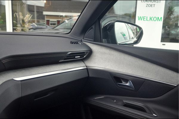 Peugeot 3008 1.2 PureTech 130 PK GT | Panoramadak | Black Pack | Eerste Eigenaar!