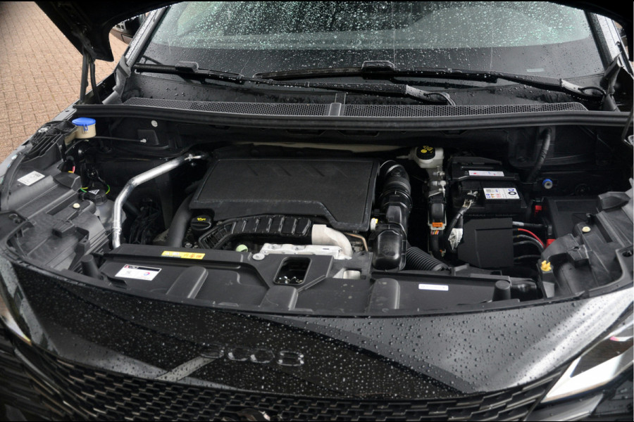 Peugeot 3008 1.2 PureTech 130 PK GT | Panoramadak | Black Pack | Eerste Eigenaar!