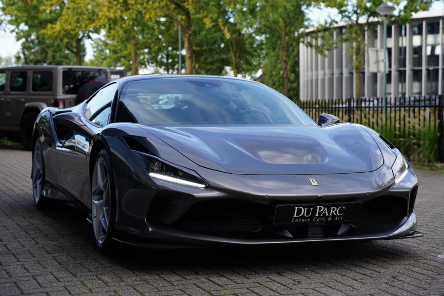 Ferrari F8 Tributo 3.9 V8 HELE / 6 D.KM / Full Carbon Exterior / Full ADAS