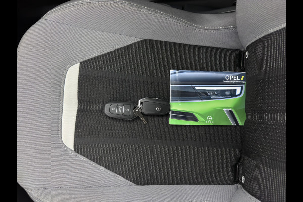 Opel Mokka-e Elegance 50-kWh (3-Fase-11kW) {SoH-99%} *DIGI-COCKPIT | FULL-LED | CARPLAY | COMFORTSEATS | CAMERA | KEYLESS | DAB+ | ECC | CRUISE | 17''ALU*