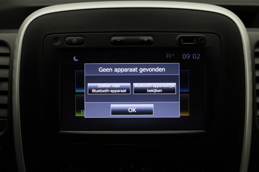 Renault Trafic 2.0 dCi 120 T29 L2H1 Générique Camera, Apple Carplay, LED, Cruise, PDC