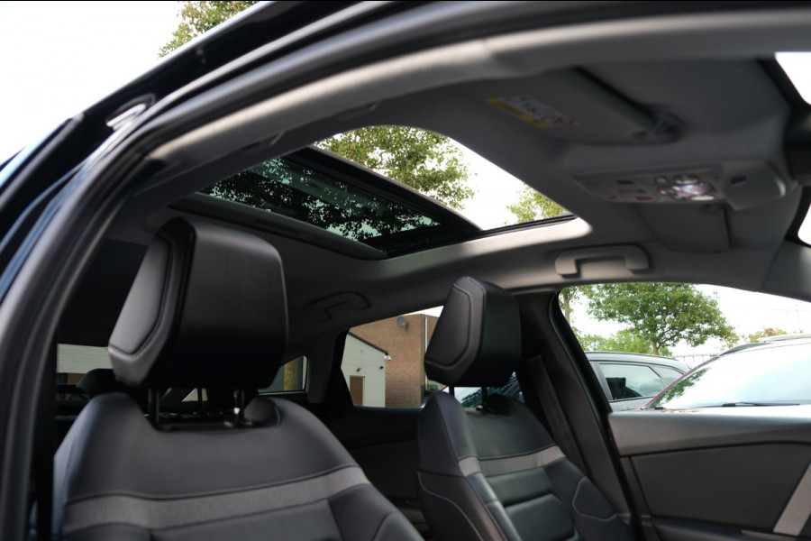 Citroën C4 1.2 Puretech Shine *PANORAMADAK/MASSAGE* Leder/Navi/Stoelverwarming Extreem LUXE