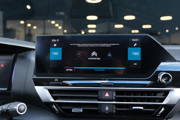 Citroën C4 1.2 Puretech Shine *PANORAMADAK/MASSAGE* Leder/Navi/Stoelverwarming Extreem LUXE
