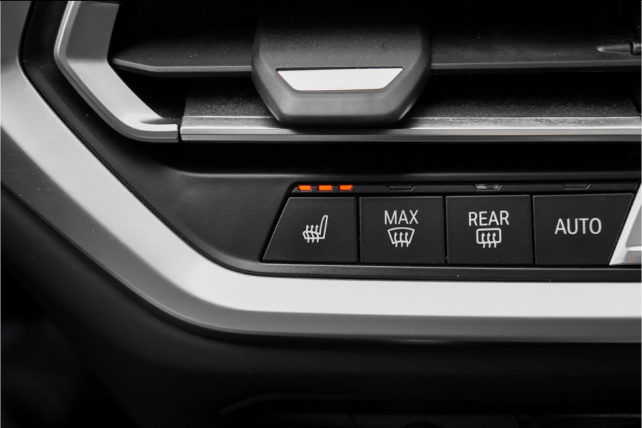 BMW 3-serie M340i xDrive Schuifdak LASER ACC Individual H/K 1e Eig