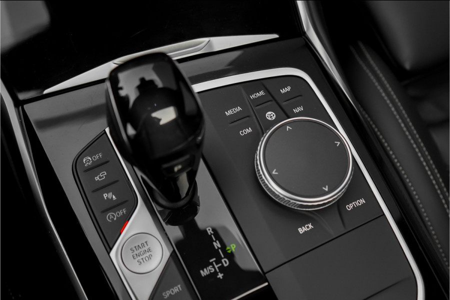 BMW 3-serie M340i xDrive Schuifdak LASER ACC Individual H/K 1e Eig