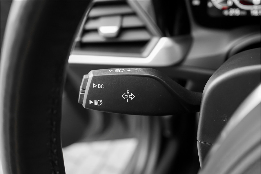 BMW 3-serie M340i xDrive Schuifdak LASER ACC Individual H/K 1e Eig